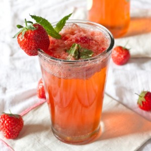 strawberry elderflower gin cocktail