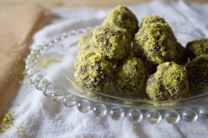 Cranberry and Pistachio Chocolate Truffles