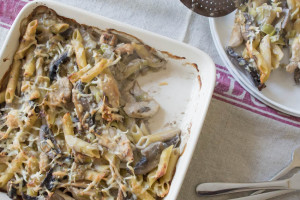 Creamy Chicken, Mushroom and Leek Pasta Bake