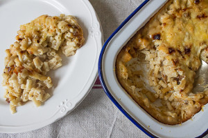 Beer Mustard and Onion Macaroni Cheese - All That I'm Eating