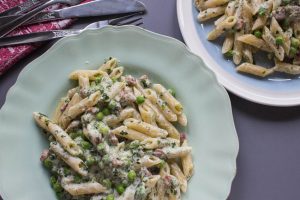 pea, bacon and spinach pasta